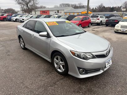 Used 2014 Toyota Camry SE