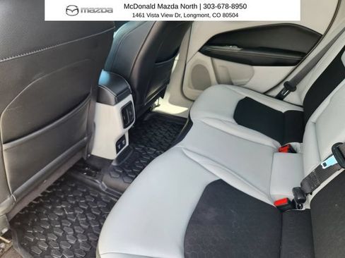 Used 2018 Jeep Compass Latitude w/ Popular Equipment Group FWD image 9