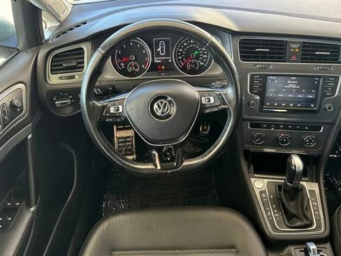 Used 2017 Volkswagen Golf Alltrack SE AWD/4WD image 14