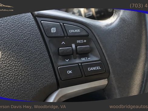 Used 2017 Hyundai Tucson SE Plus AWD/4WD image 21