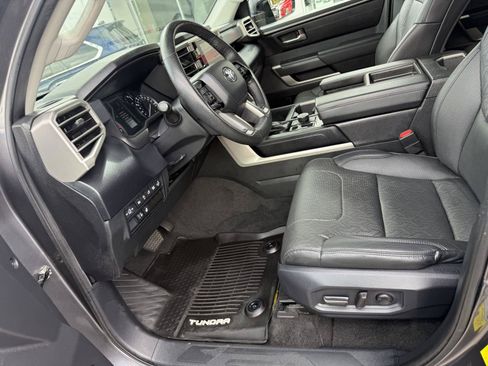 Used 2023 Toyota Tundra SR5 w/ SR5 Premium Package AWD/4WD image 17