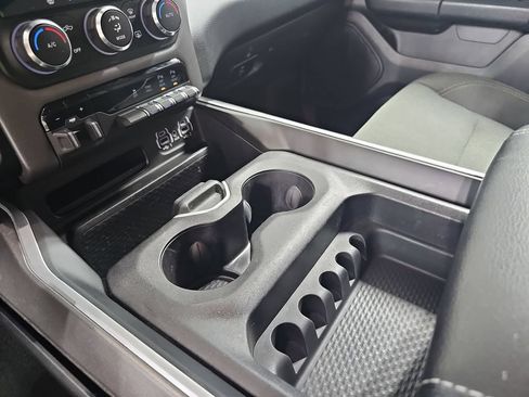 Used 2021 RAM 1500 Big Horn AWD/4WD image 29