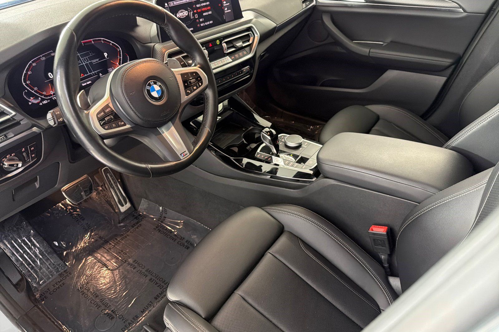 Used 2024 BMW X3 sDrive30i w/ M Sport Package RWD image 4