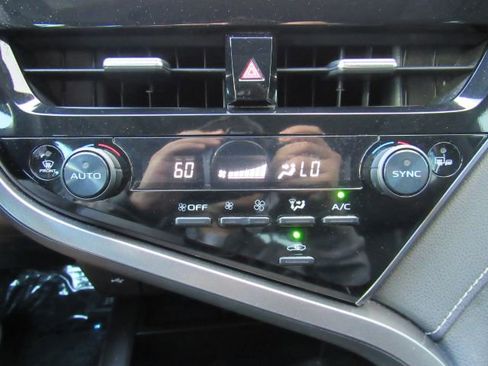 Used 2021 Toyota Camry XSE w/ Carpet Mat Package (TMS) image 45