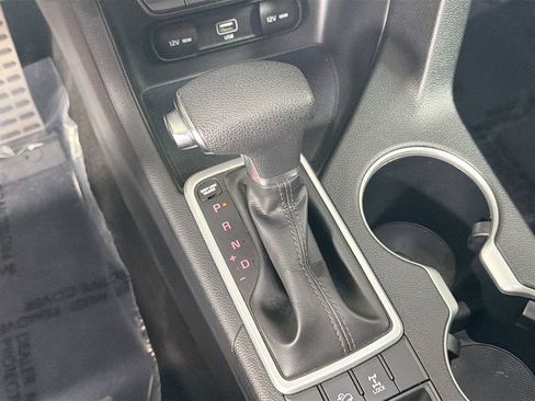 Used 2022 Kia Sportage Nightfall Edition AWD/4WD image 18