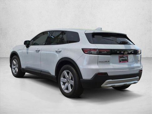 New 2026 Honda Prologue EX image 8