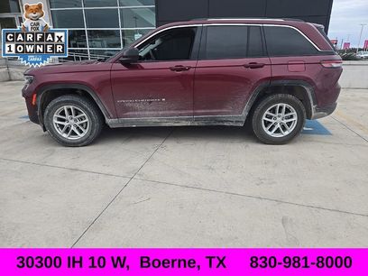 Used 2023 Jeep Grand Cherokee Laredo w/ Luxury Tech Group I