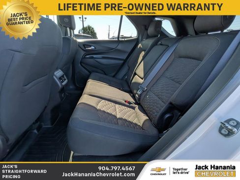 Used 2018 Chevrolet Equinox LT image 13