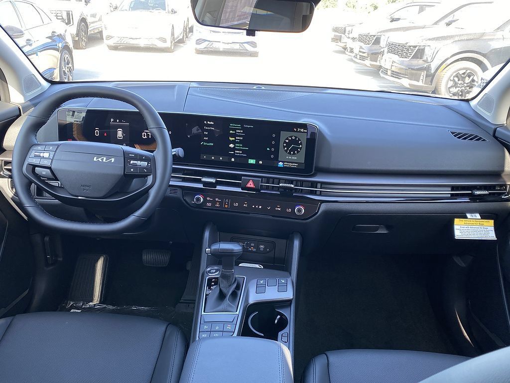 New 2026 Kia Sportage EX FWD image 24