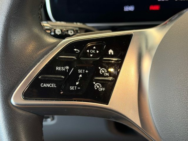 Certified 2025 Mercedes-Benz GLC 300 4MATIC image 20