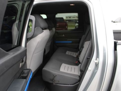 Used 2024 Toyota Tacoma TRD Sport RWD image 15