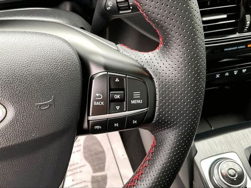 Used 2025 Ford Escape ST-Line w/ Tech Pack #1 FWD image 17