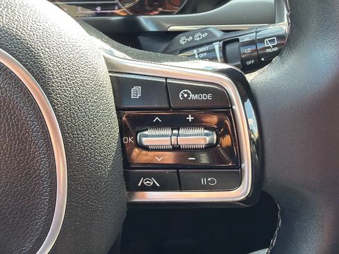 Used 2021 Kia Sorento S AWD/4WD image 11