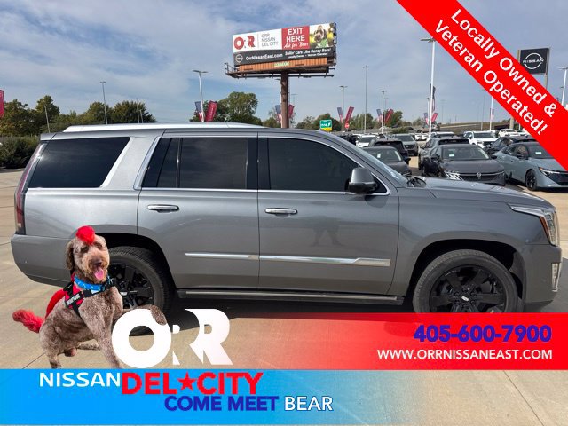 Used 2019 Cadillac Escalade Premium Luxury AWD/4WD image 6