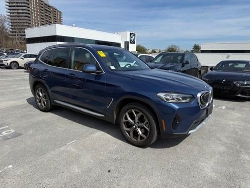Used 2023 BMW X3 xDrive30i w/ Convenience Package image 2