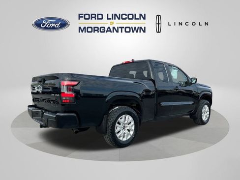 Used 2023 Nissan Frontier SV w/ Technology Package image 7