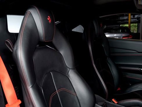 Used 2017 Ferrari 488 GTB image 27