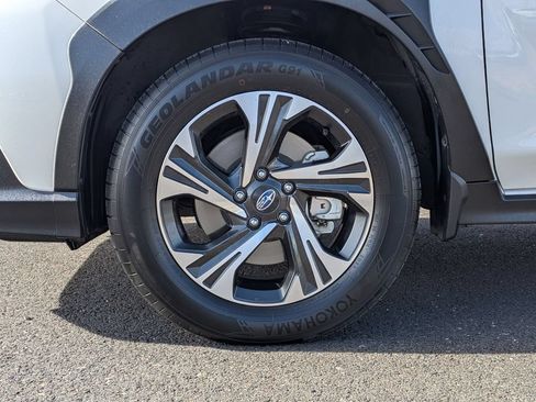 Used 2024 Subaru Crosstrek 2.0i Premium AWD/4WD image 23
