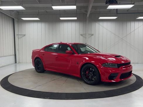 Used 2022 Dodge Charger SRT Hellcat RWD image 2