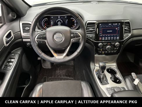 Used 2022 Jeep Grand Cherokee Laredo X AWD/4WD image 14