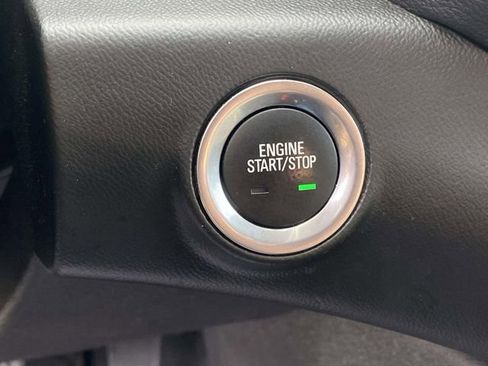 Used 2020 GMC Terrain SLE w/ Driver Convenience Package image 23