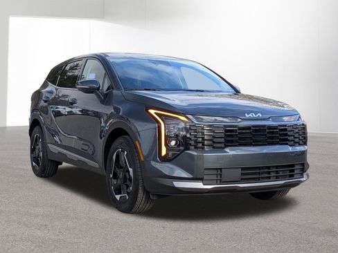 New 2026 Kia Sportage S AWD/4WD image 1