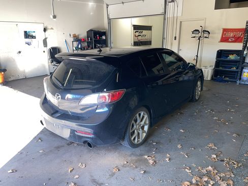 Used 2012 MAZDA MAZDA3 Touring image 5