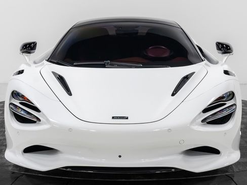 Used 2024 McLaren 750S Spider image 27