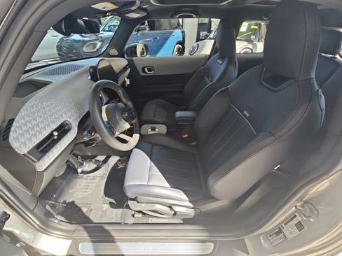 Used 2025 MINI Cooper S FWD image 12