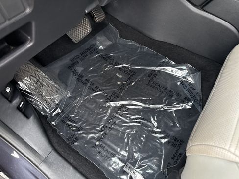 Certified 2018 Honda CR-V EX-L image 17