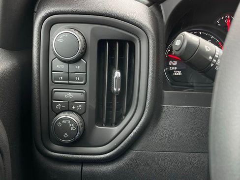 New 2026 Chevrolet Silverado 1500 Custom Trail Boss AWD/4WD image 13