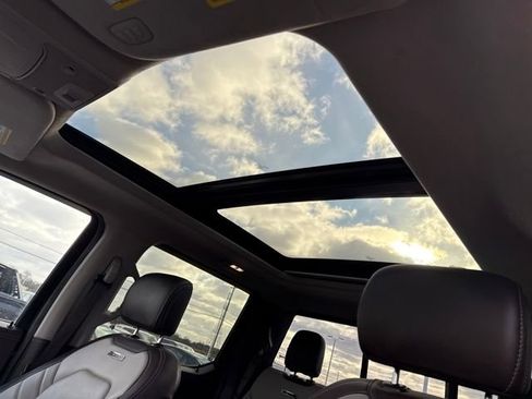 Used 2019 Ford F150 Limited w/ Trailer Tow Package image 26