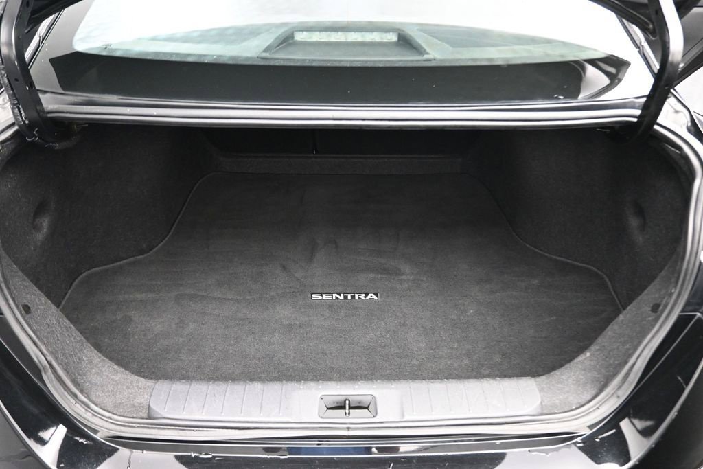 Certified 2024 Nissan Sentra SV FWD image 14