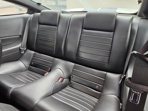 Used 2008 Ford Mustang Shelby GT500 RWD image 13