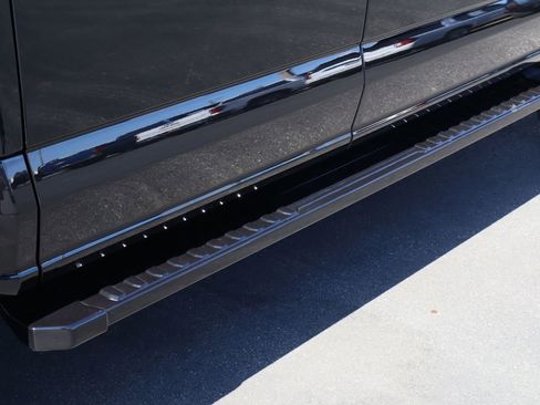 Used 2024 Ford F150 Lariat w/ FX4 Off-Road Package image 12