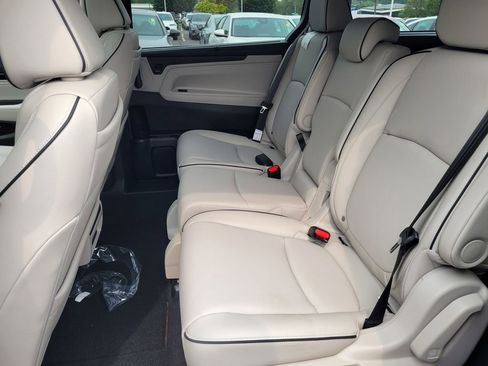 New 2026 Honda Odyssey Touring image 33