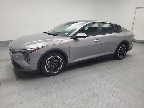 Used 2025 Kia K4 EX FWD image 2
