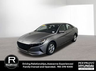 Used 2023 Hyundai Elantra SE w/ Preferred Accessory Package video 1