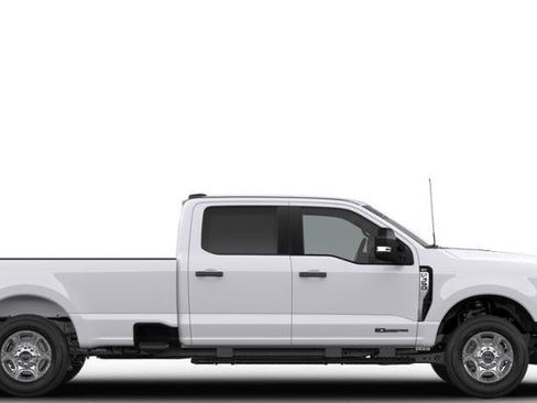 New 2026 Ford F350 XLT image 5
