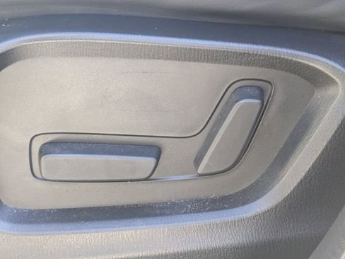 Used 2020 MAZDA CX-5 Touring image 22