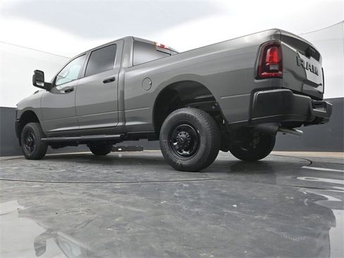 New 2026 RAM 2500 Tradesman image 40