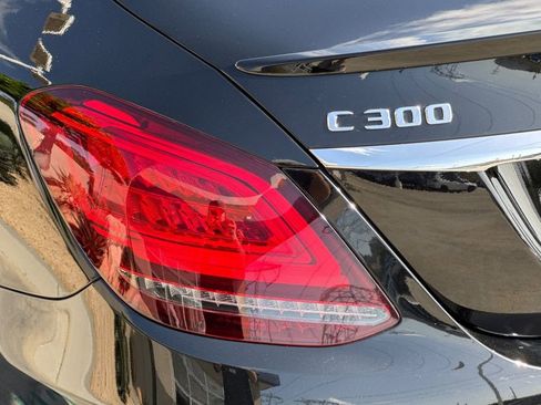 Used 2019 Mercedes-Benz C 300 Sedan image 33
