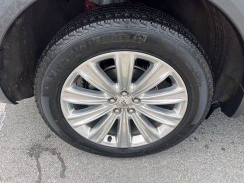 Used 2023 Ford Explorer King Ranch image 9