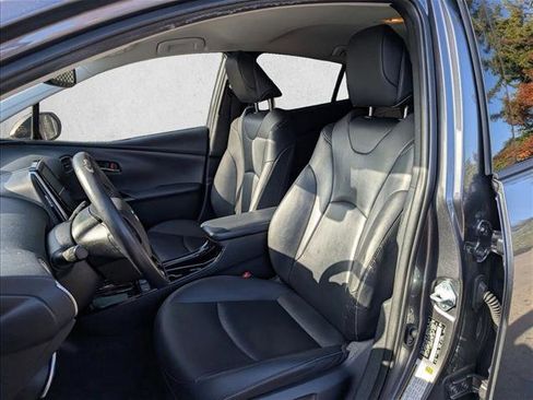 Certified 2020 Toyota Prius Prime Limited image 13