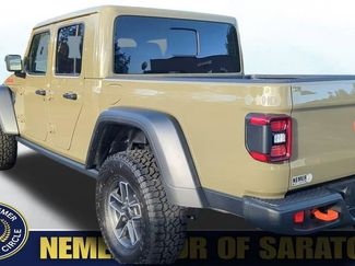 New 2026 Jeep Gladiator Mojave w/ Technology Group video 2