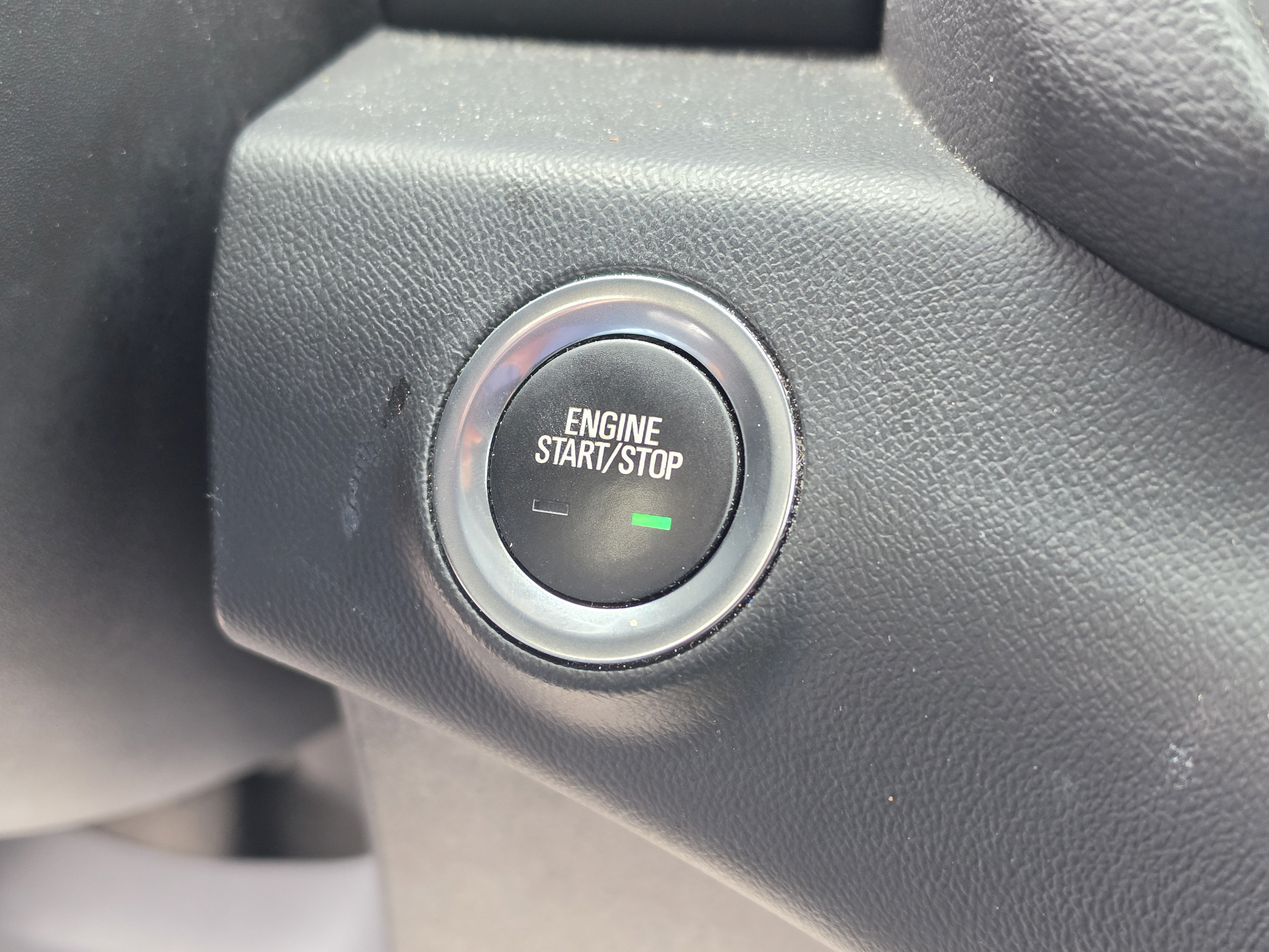 Used 2023 GMC Terrain SLT AWD/4WD image 36