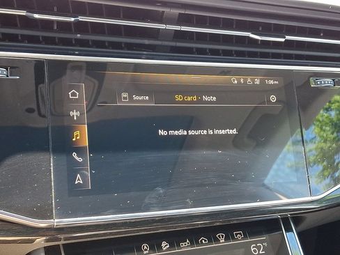 Used 2020 Audi Q8 Prestige w/ Prestige Package AWD/4WD image 8
