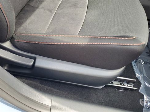 New 2025 Nissan Sentra SR w/ Trunk Package image 31