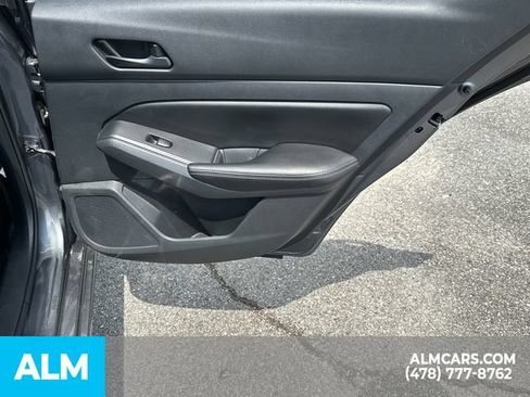 Used 2025 Nissan Altima 2.5 SV FWD image 18
