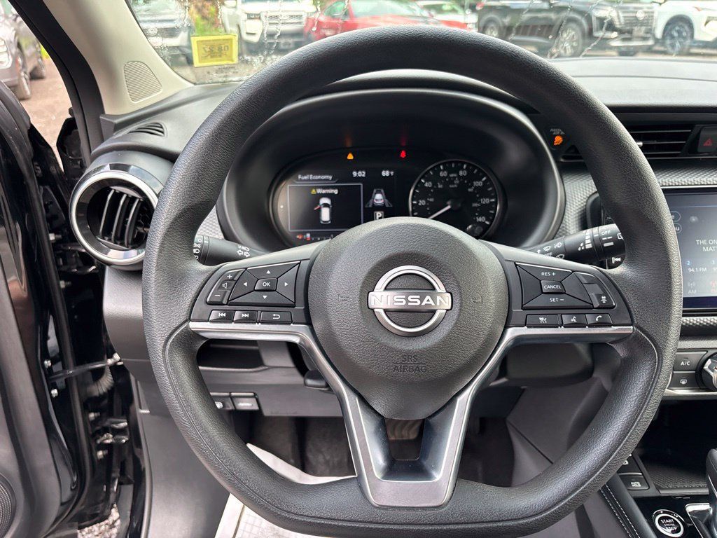 Certified 2024 Nissan Kicks SV FWD image 20